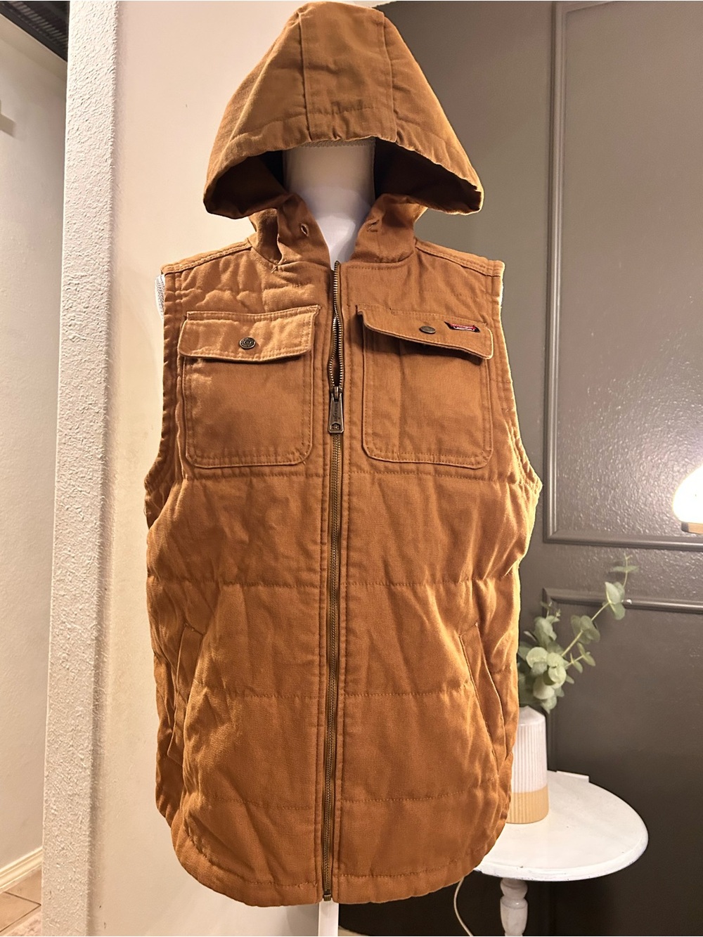 Men's Hooded  Wrangler Vest Jacket in Brown